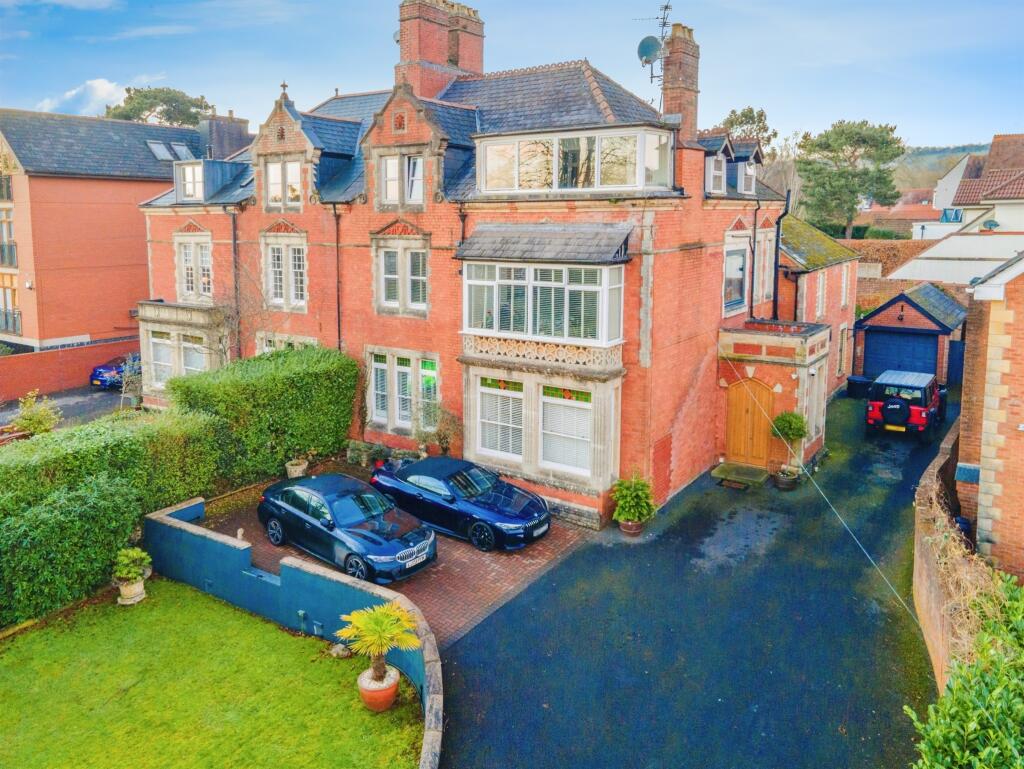 Main image of property: Lisvane Road, Llanishen, Cardiff