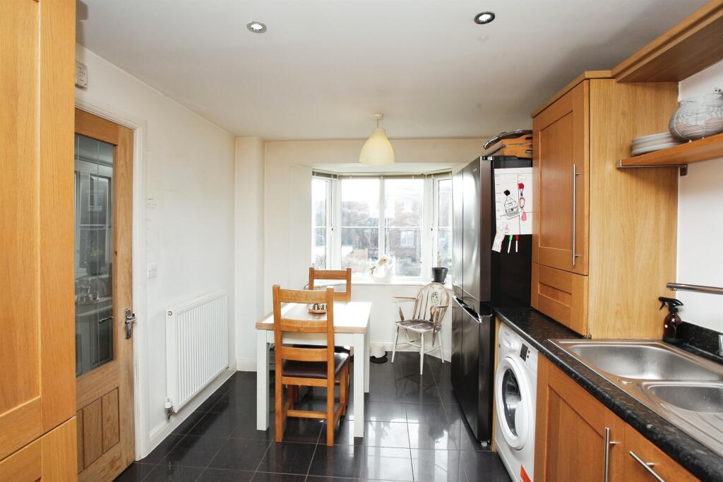 Additional property image - Maes Ifor, Taffs Well, Cardiff