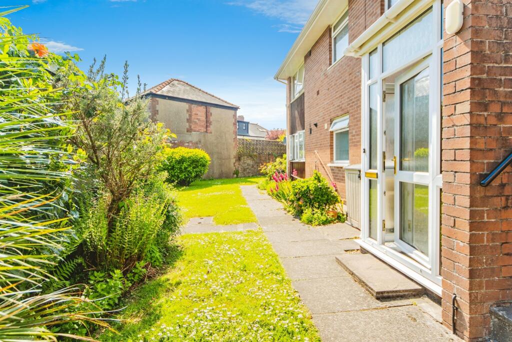 Main image of property: Bishops Close, Whitchurch, Cardiff