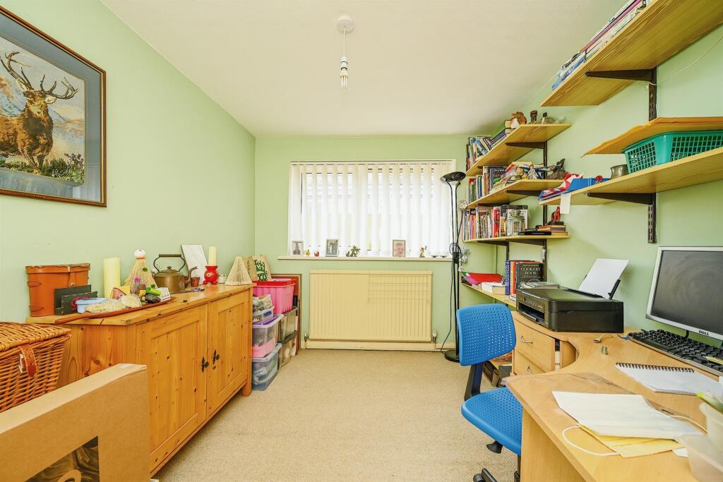 3 bedroom detached bungalow for sale in Firs Avenue, Hulland Ward