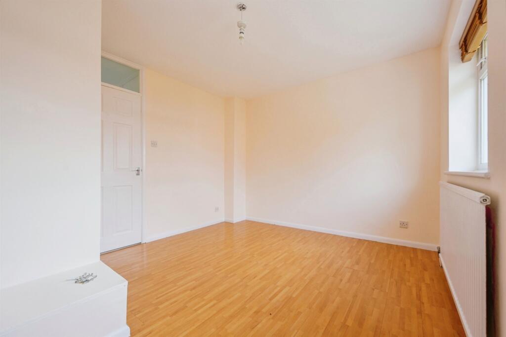 Additional property image - Lime Grove, Ashbourne