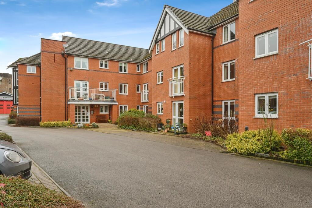 Additional property image - Chatsworth Court, Park View, Ashbourne