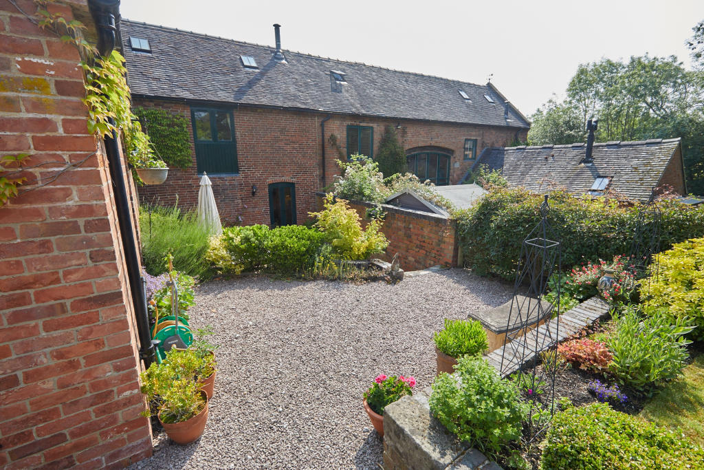 3 bedroom barn conversion for sale in Rodsley Lane, Rodsley, Ashbourne, DE6