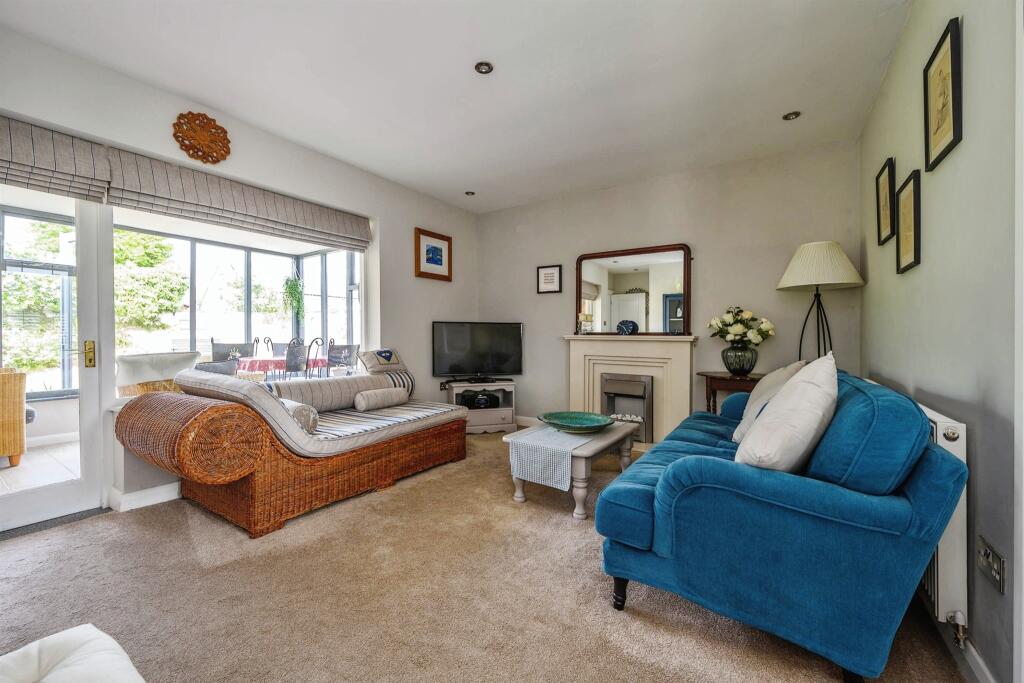 Additional property image - Old Derby Road, Ashbourne