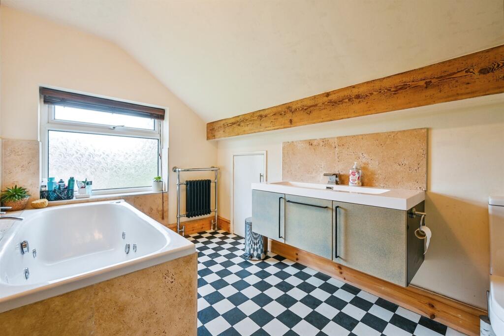 Additional property image - Gallowstree Lane, Mayfield, Ashbourne