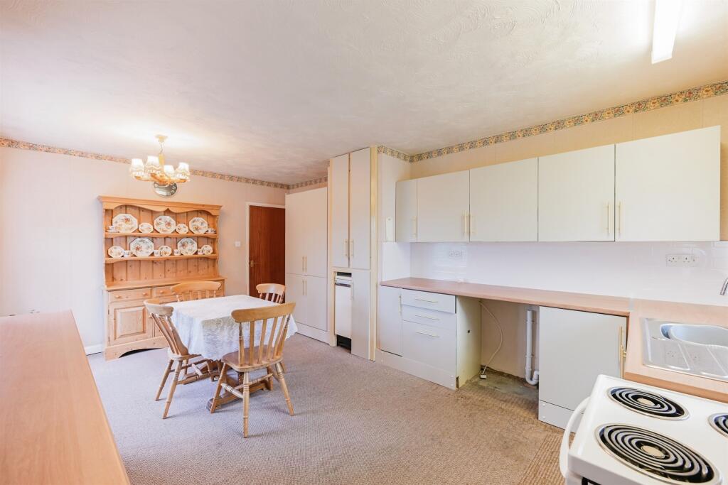 Additional property image - Sutton Lane, Hilton, Derby