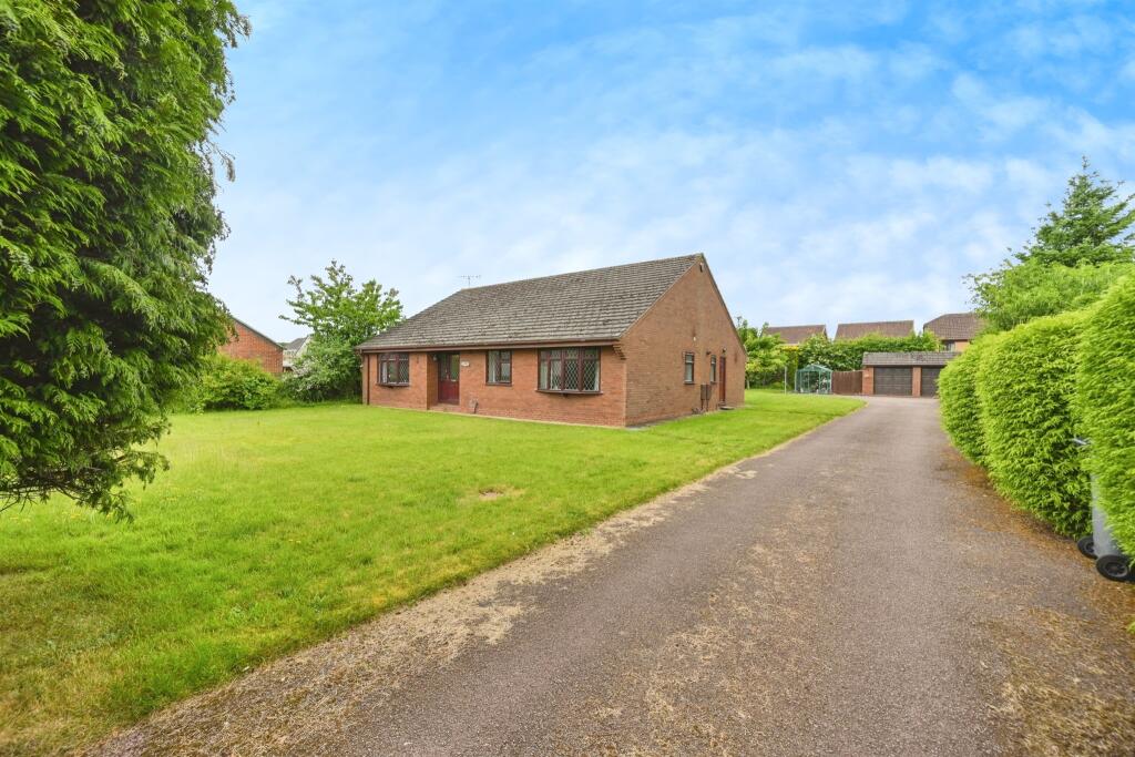 Main image of property: Lucas Lane, Hilton, Derby