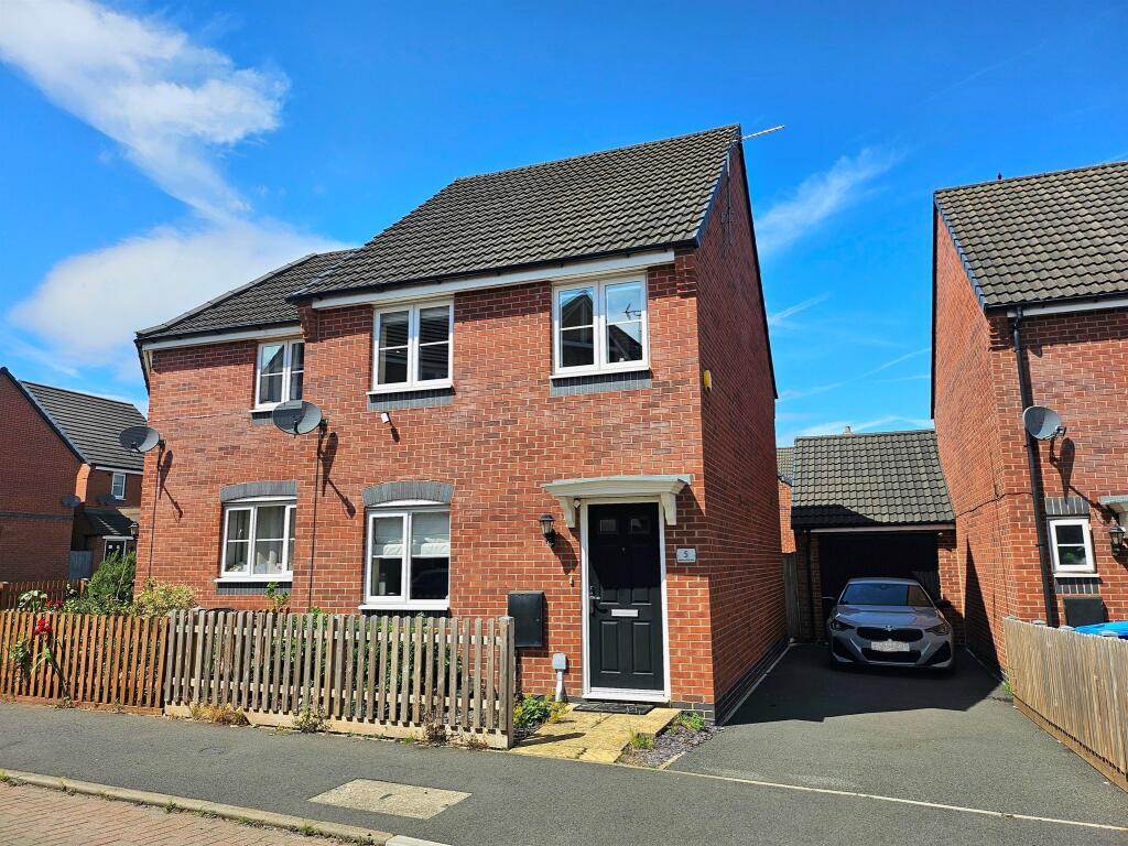 Main image of property: Battersea Park Way, Derby