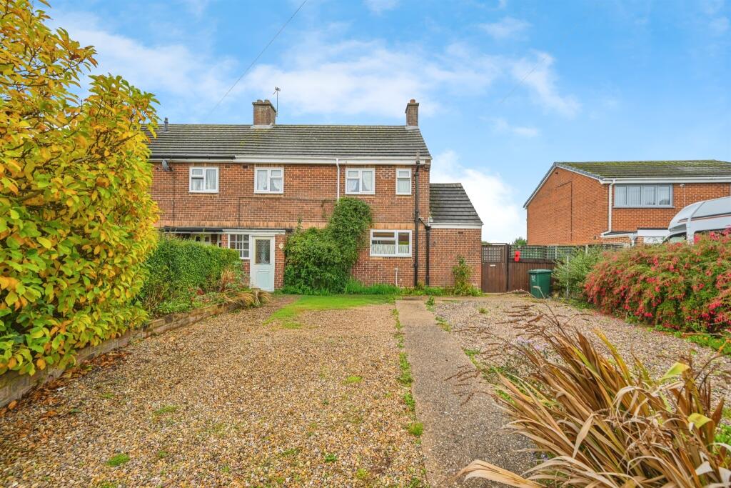 Main image of property: Sutton Lane, Hilton, Derby