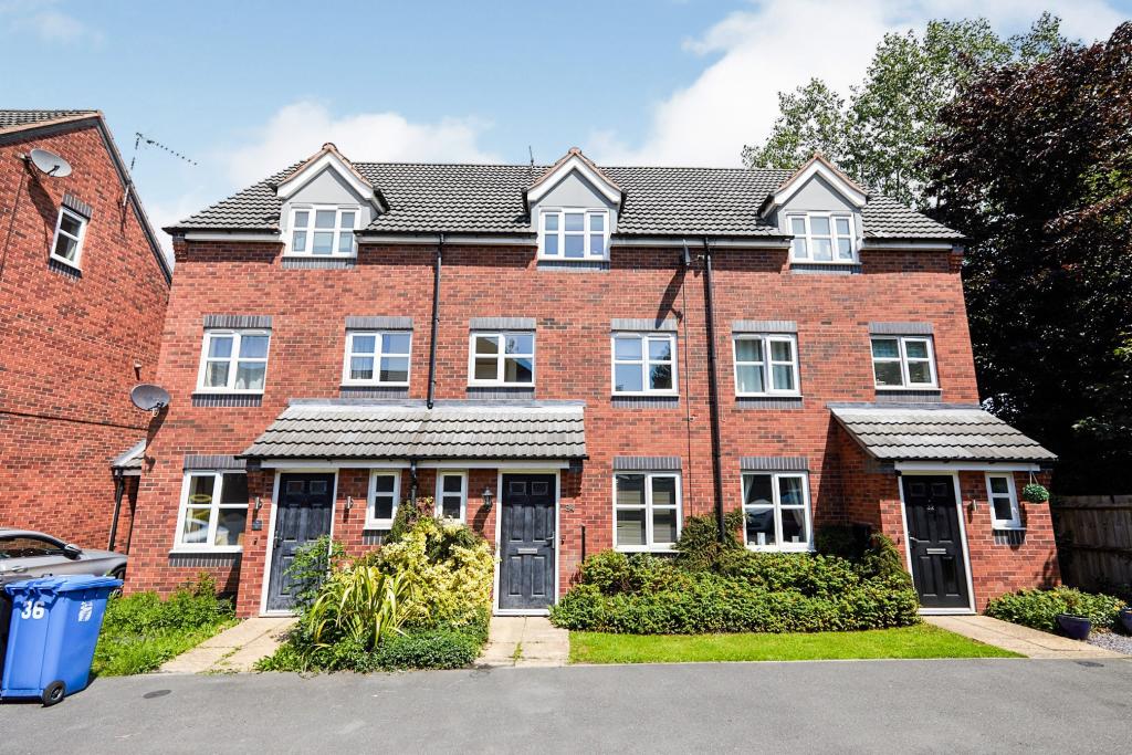 3 bedroom town house for sale in Girton Way, Mickleover, Derby, DE3