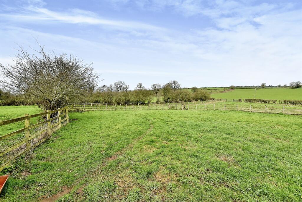 5 bedroom barn conversion for sale in Rivendell, Beamhurst, Uttoxeter, ST14