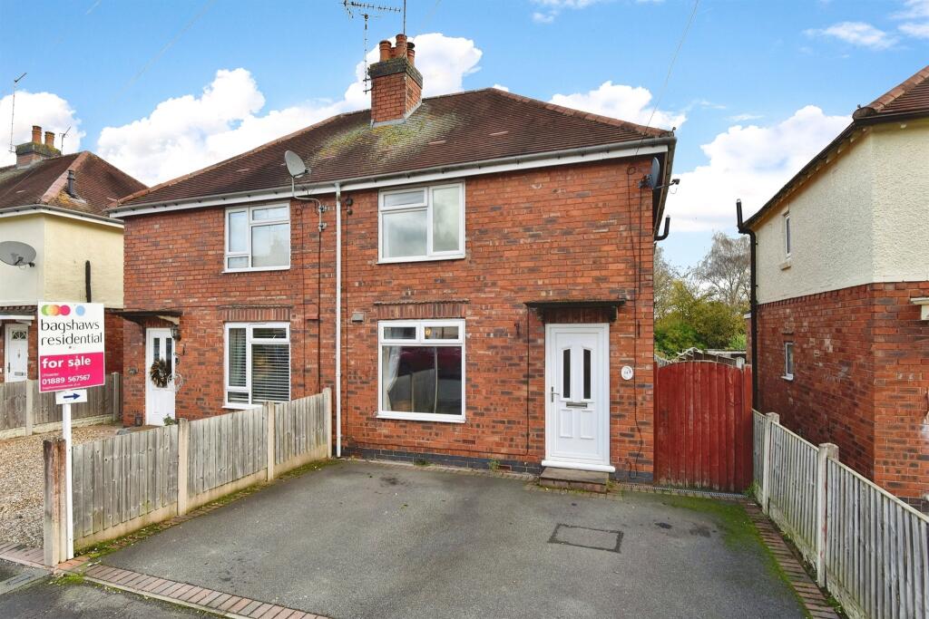 3 bedroom semidetached house for sale in Park Avenue, Uttoxeter, ST14