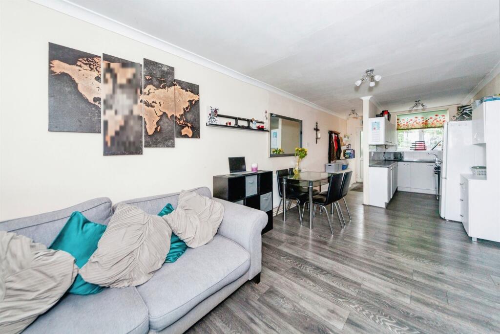 Additional property image - Brook Lane, Chester