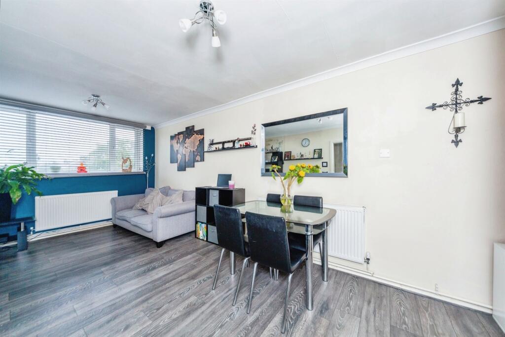 Additional property image - Brook Lane, Chester