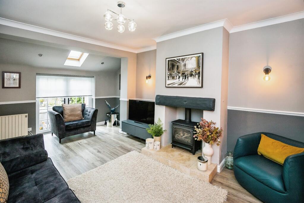 Additional property image - Deeside Lane, Sealand, Chester