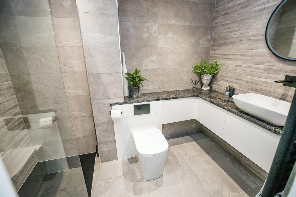 Additional property image - Deeside Lane, Sealand, Chester
