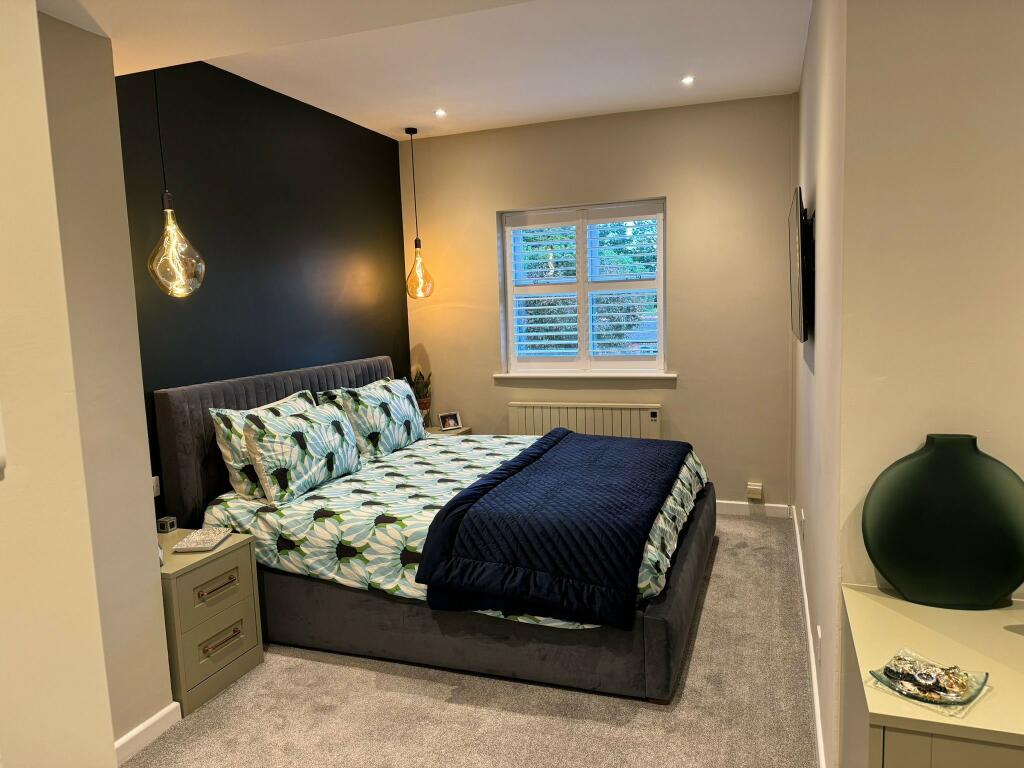 Additional property image - Deeside Lane, Sealand, Chester