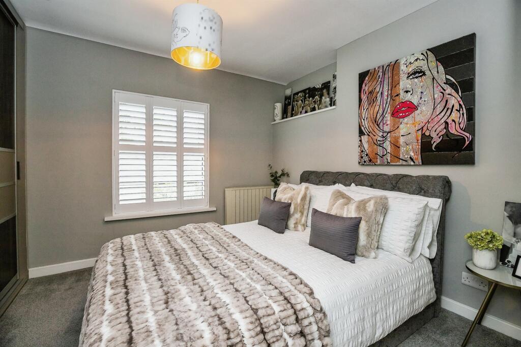 Additional property image - Deeside Lane, Sealand, Chester