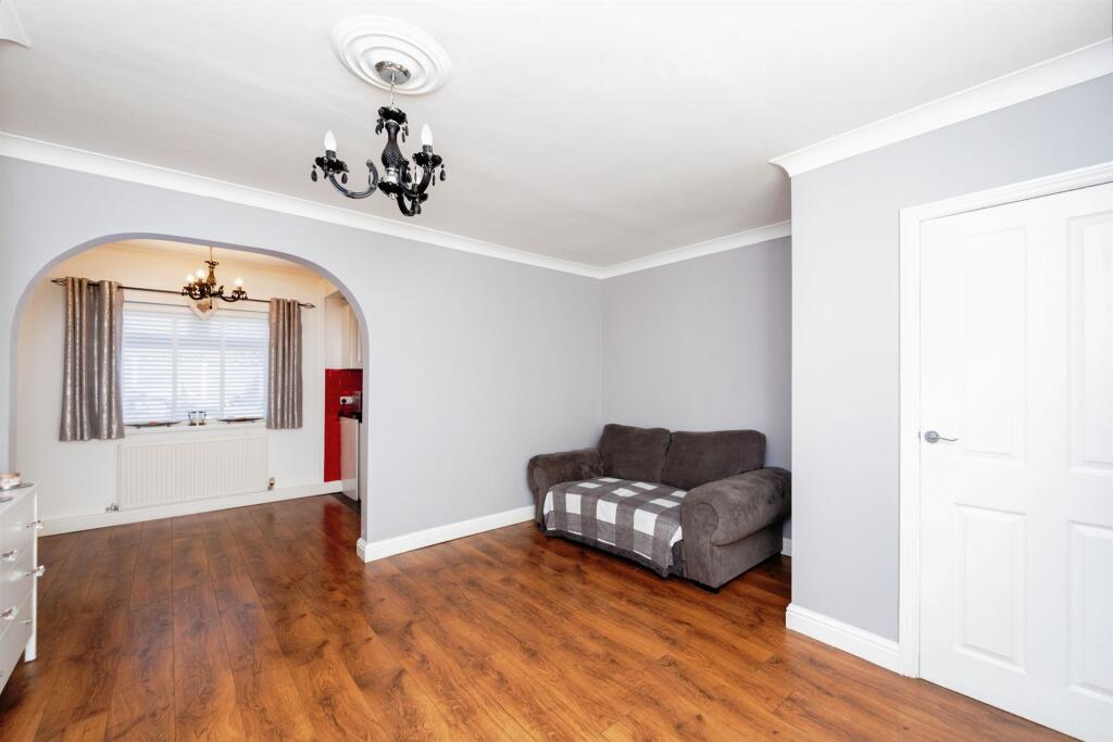 Additional property image - Cemlyn Close, Blacon, Chester