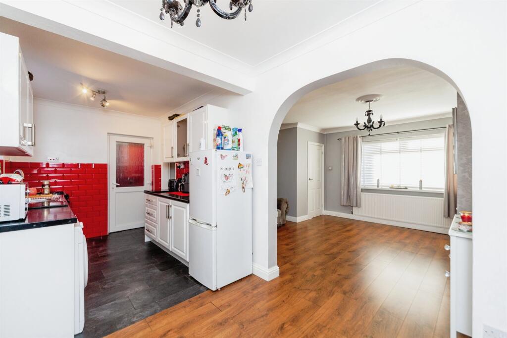 Additional property image - Cemlyn Close, Blacon, Chester
