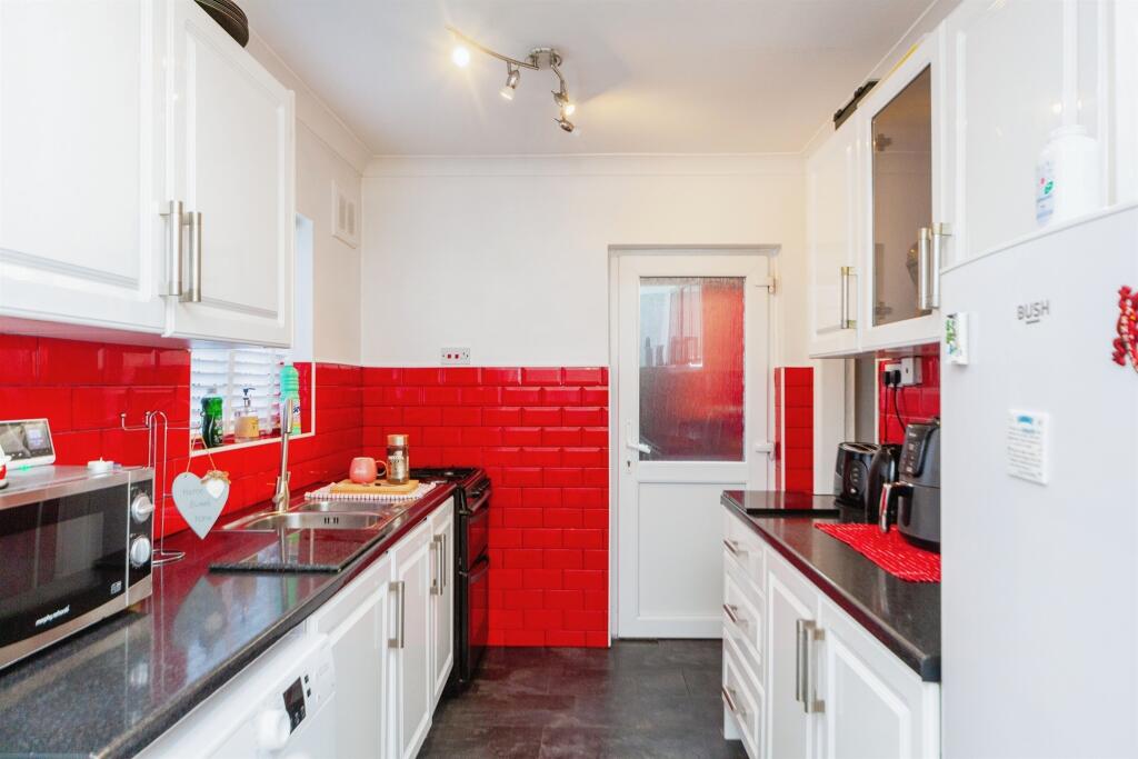 Additional property image - Cemlyn Close, Blacon, Chester