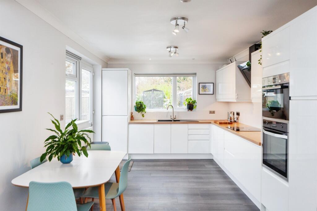 Additional property image - Highfield Road, Blacon, Chester