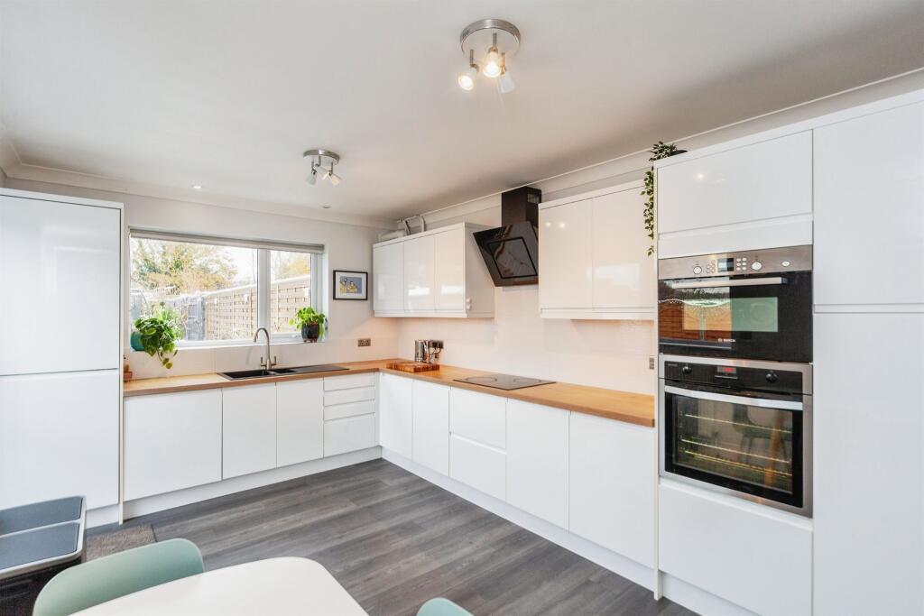 Additional property image - Highfield Road, Blacon, Chester