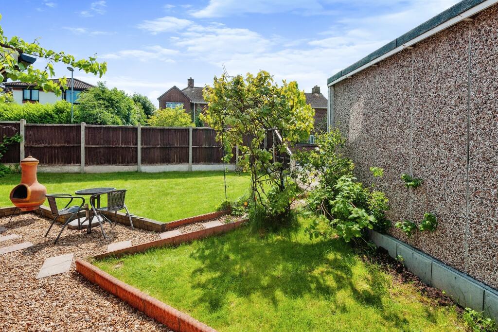 3 bedroom semidetached house for sale in Saxon Road, Runcorn, WA7