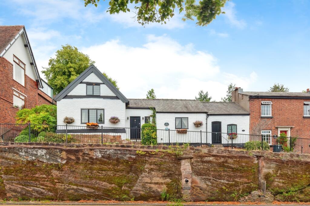 Main image of property: High Street, Frodsham