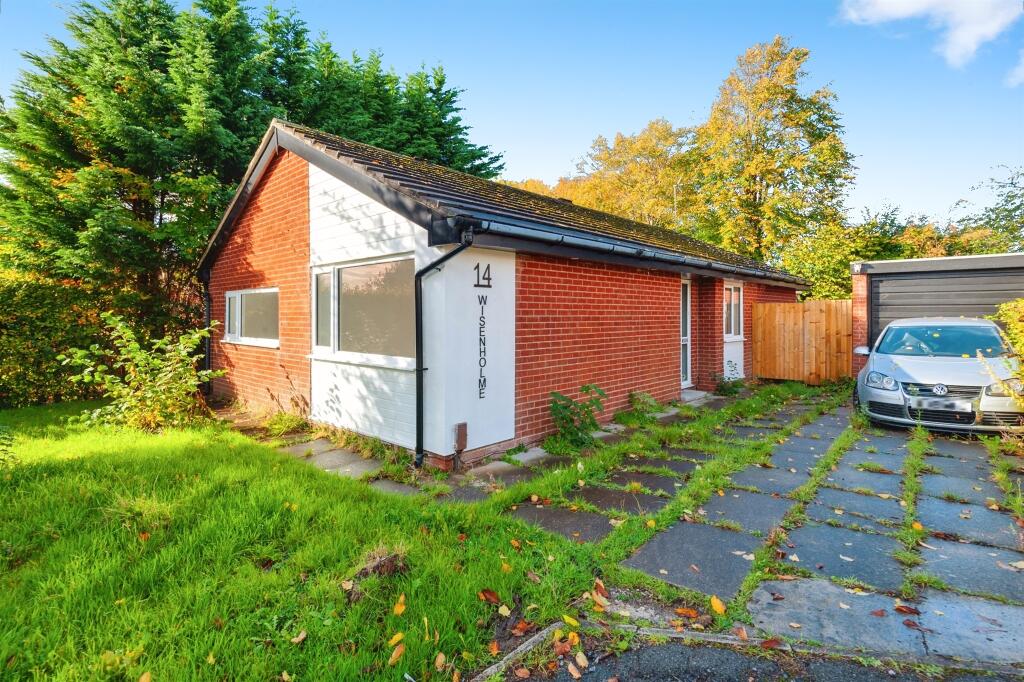 Main image of property: Wisenholme Close, Beechwood, Runcorn
