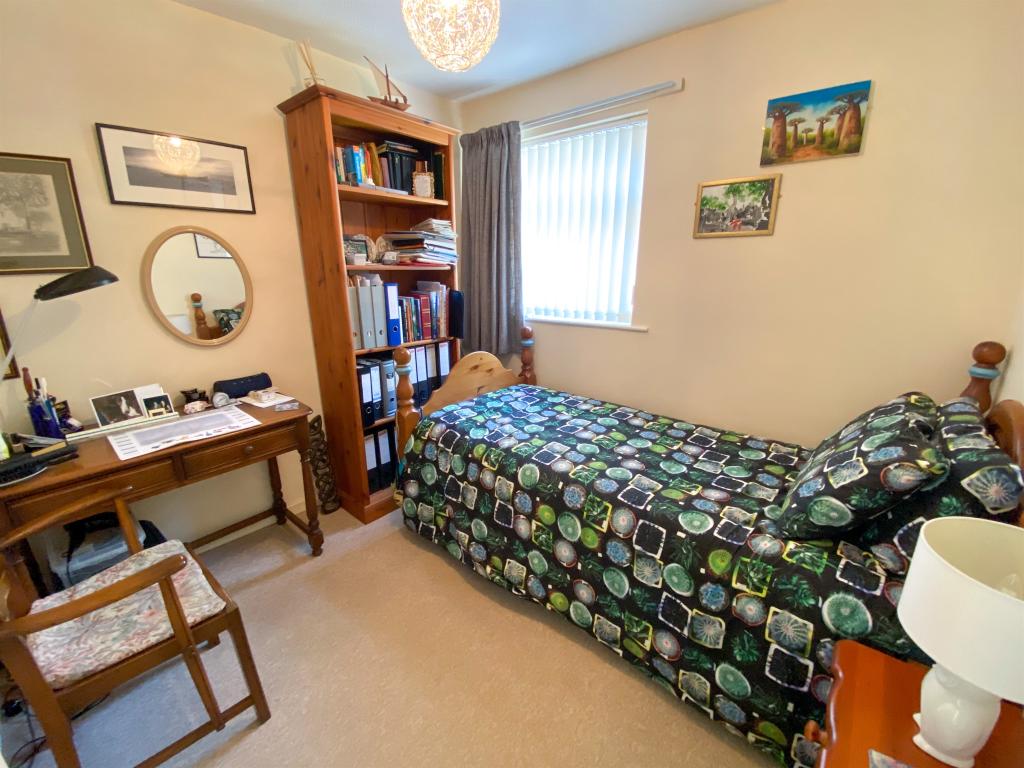 3 bedroom detached house for sale in Aston Green, Preston Brook