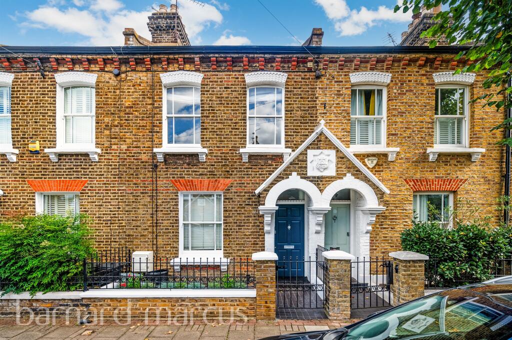 Main image of property: Eversleigh Road, London