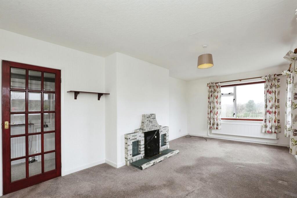 Additional property image - Hunters Hill, Weaverham, Northwich