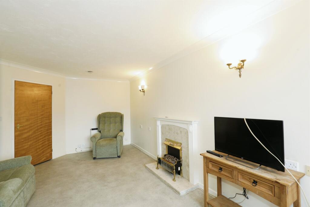 Additional property image - London Road, Northwich