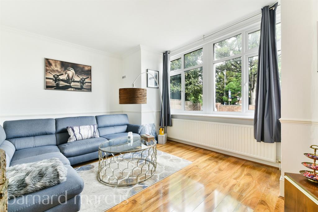 2 bedroom apartment for sale in Ellesmere Road, London, W4