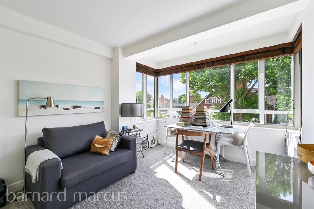 Main image of property: The Avenue, London
