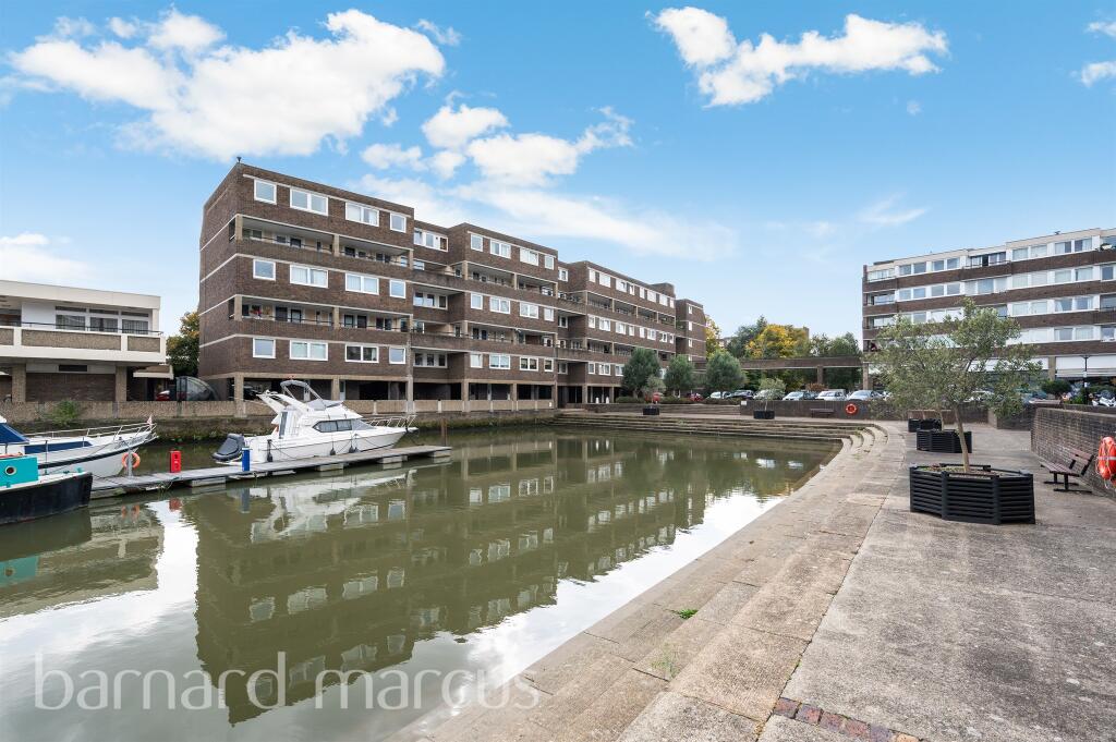 Main image of property: Justin Close, Brentford