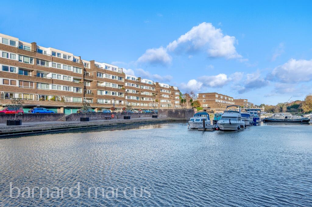 Main image of property: Justin Close, Brentford