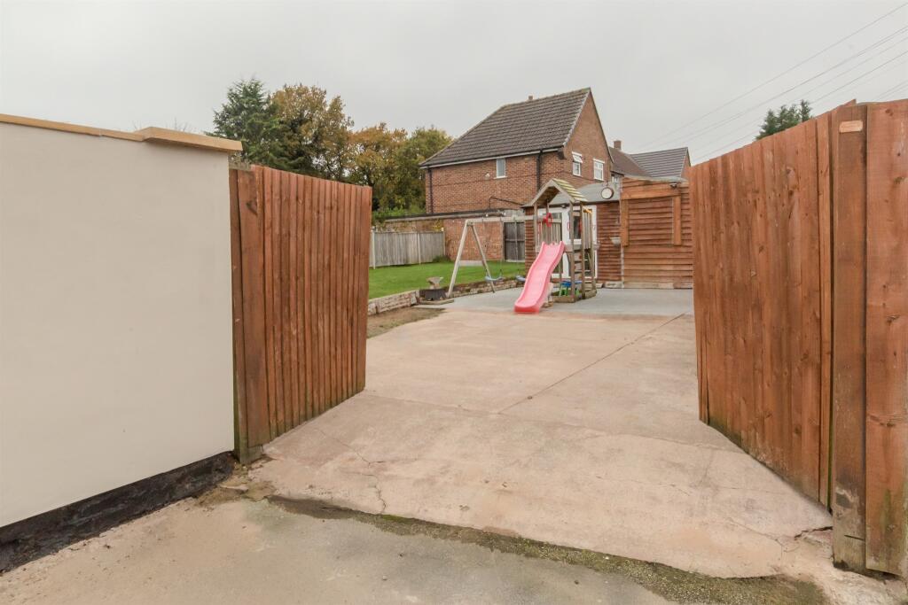 Additional property image - Gladstone Street, Winsford