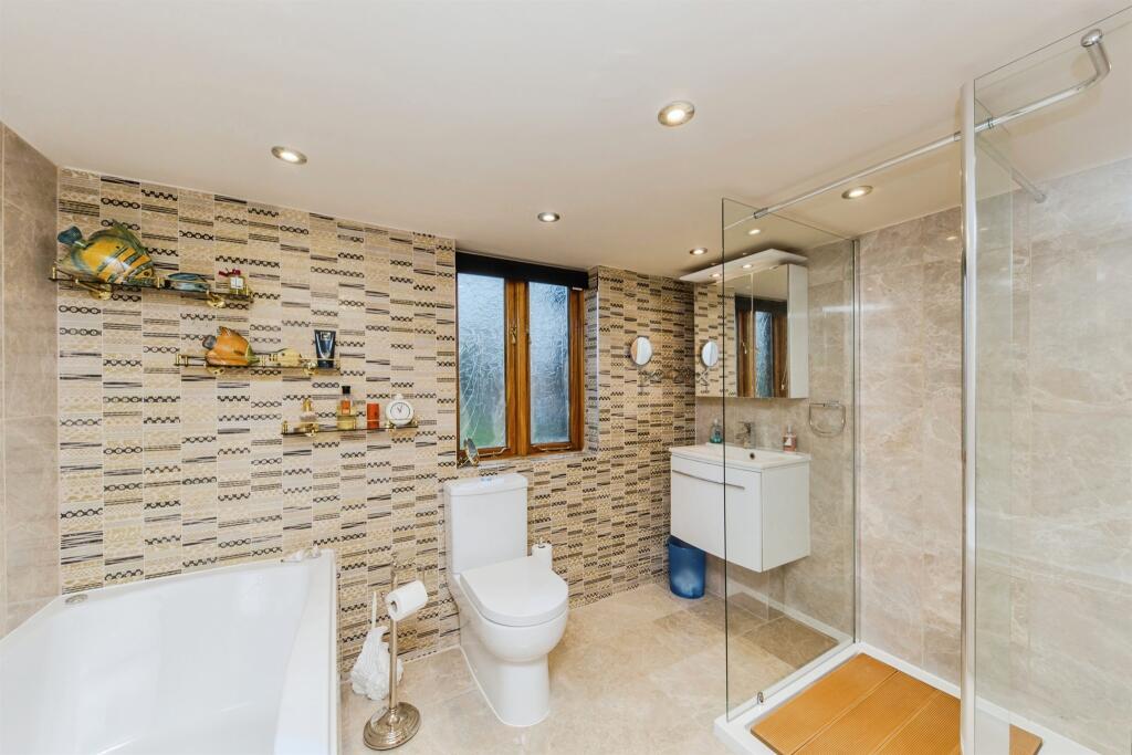 Additional property image - Swanlow Lane, Darnhall, Winsford