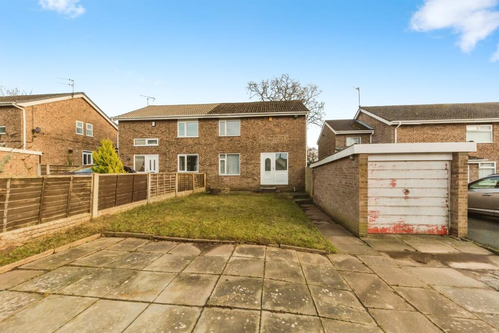 3 bedroom semi-detached house