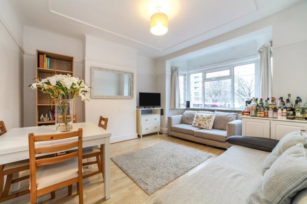 Main image of property: Stockwell Park Walk, London