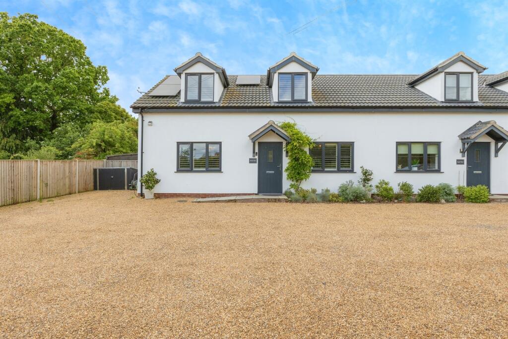 4 bedroom semidetached house for sale in Cake Street, Old Buckenham