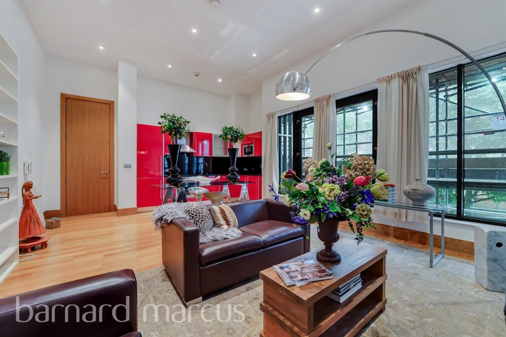 Main image of property: Scarbrook Road, Croydon
