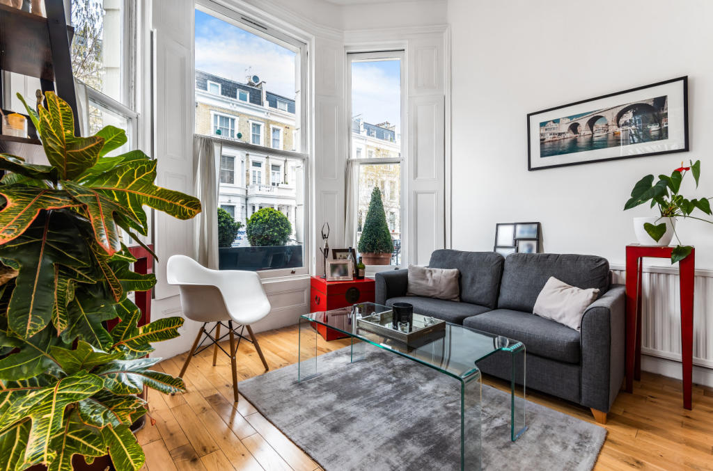 2 bedroom flat for sale in Longridge Road, London, SW5