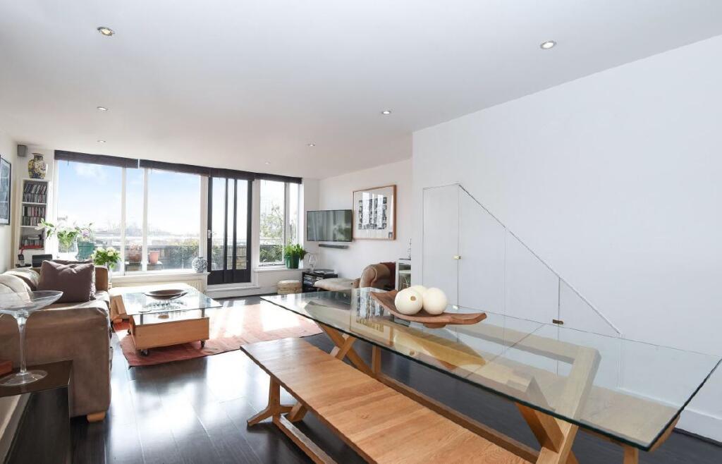 Main image of property: Chesterton Square, London