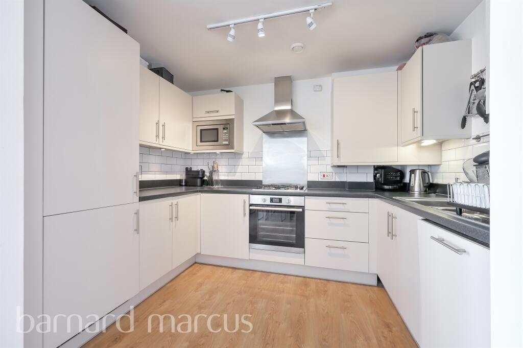 Main image of property: St. George's Grove, London