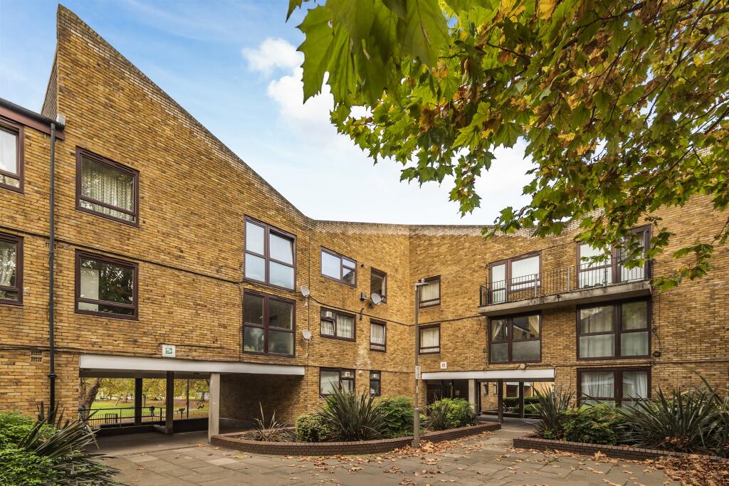 Main image of property: Siward Road, London