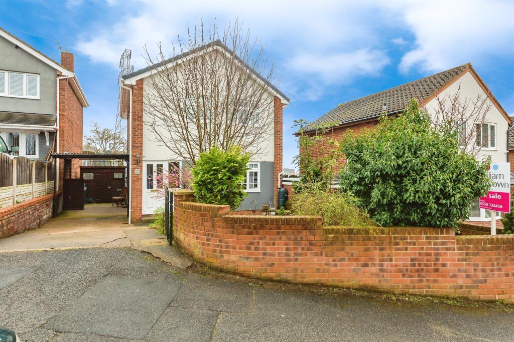 3 bedroom detached house for sale in Milano Rise, Darfield, Barnsley, S73