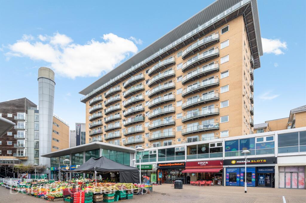 Main image of property: High Street, Feltham
